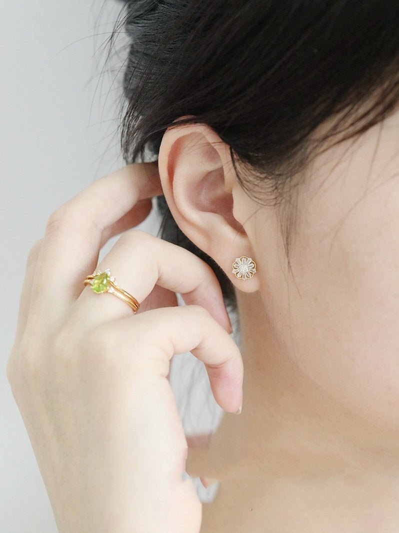 Delicate Flower Inlaid Zircon Ear Studs - Jewelry & Accessories - Earrings | EarReplaceable Jewelry